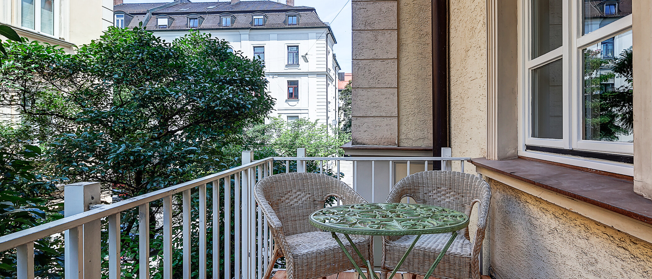apartment München Schwabing (links der Leopoldstraße) 01 balcony 1797