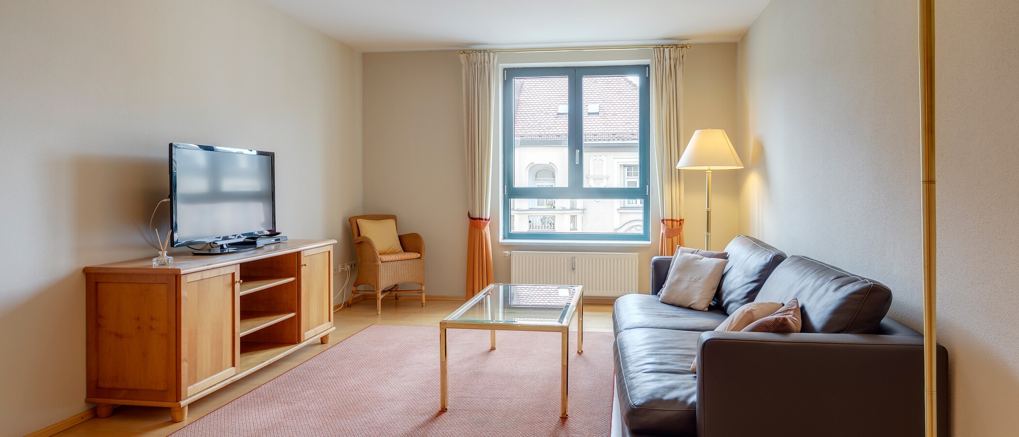 apartment München Maxvorstadt - Museumsviertel 01 living room 180