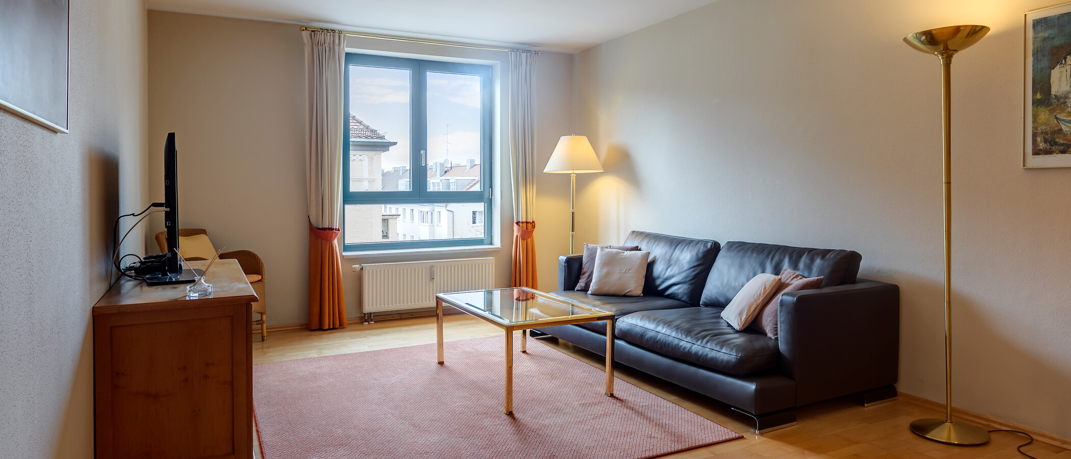 apartment München Maxvorstadt - Museumsviertel 02 living room 180