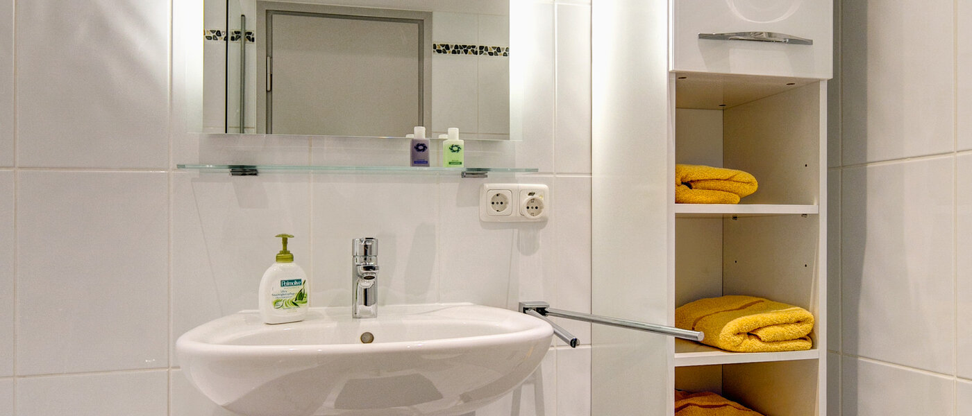 apartment München Sendling 02 bathroom 1814