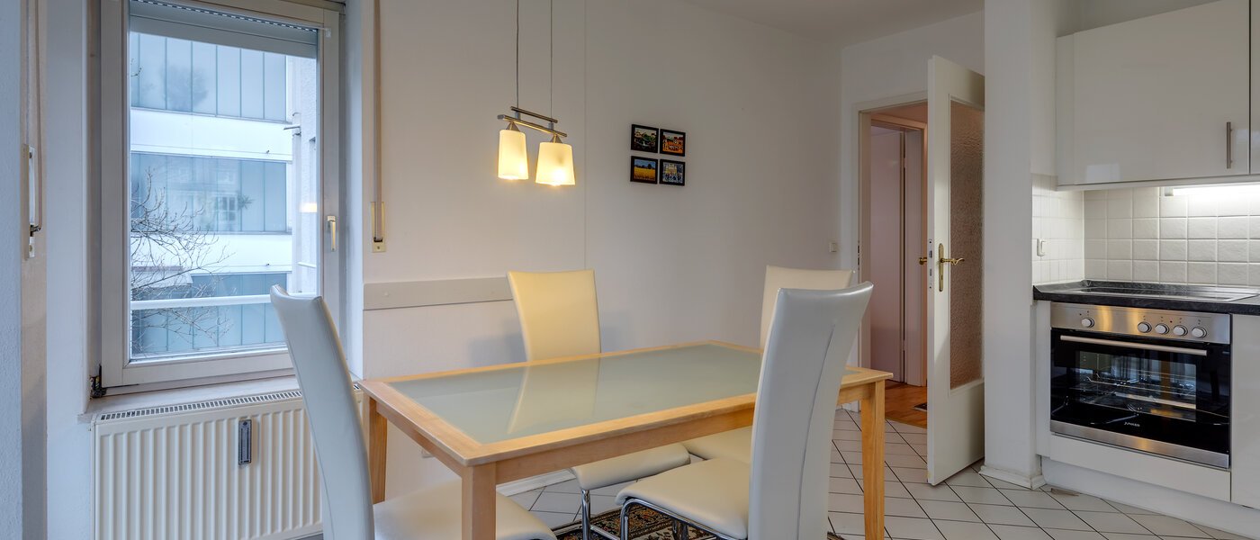apartment München Berg am Laim 04 kitchen 1827