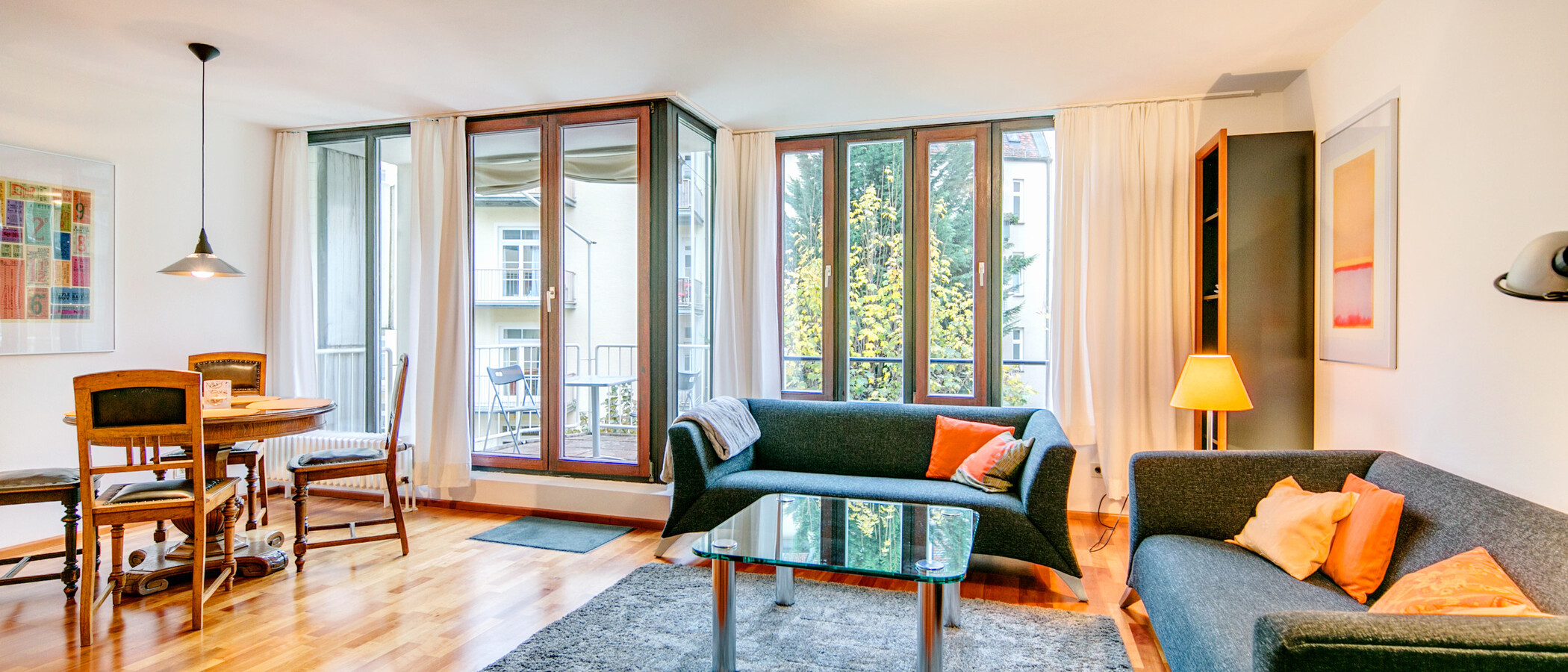 apartment München Schwabing (rechts der Leopoldstraße) 01 living room 1976