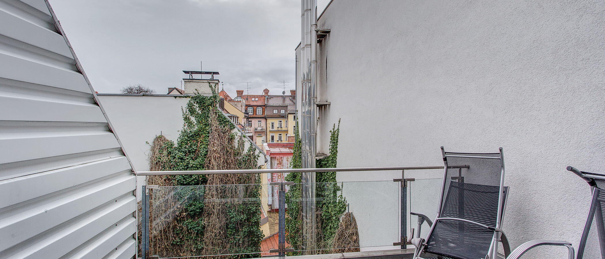 maisonette München Schwabing (rechts der Leopoldstraße) 01 balcony 2018