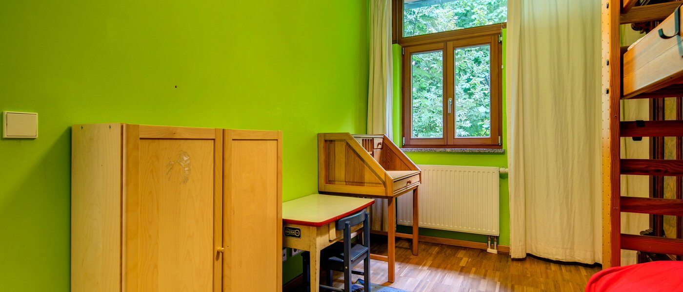 apartment München Großhadern 03 children's room 2051