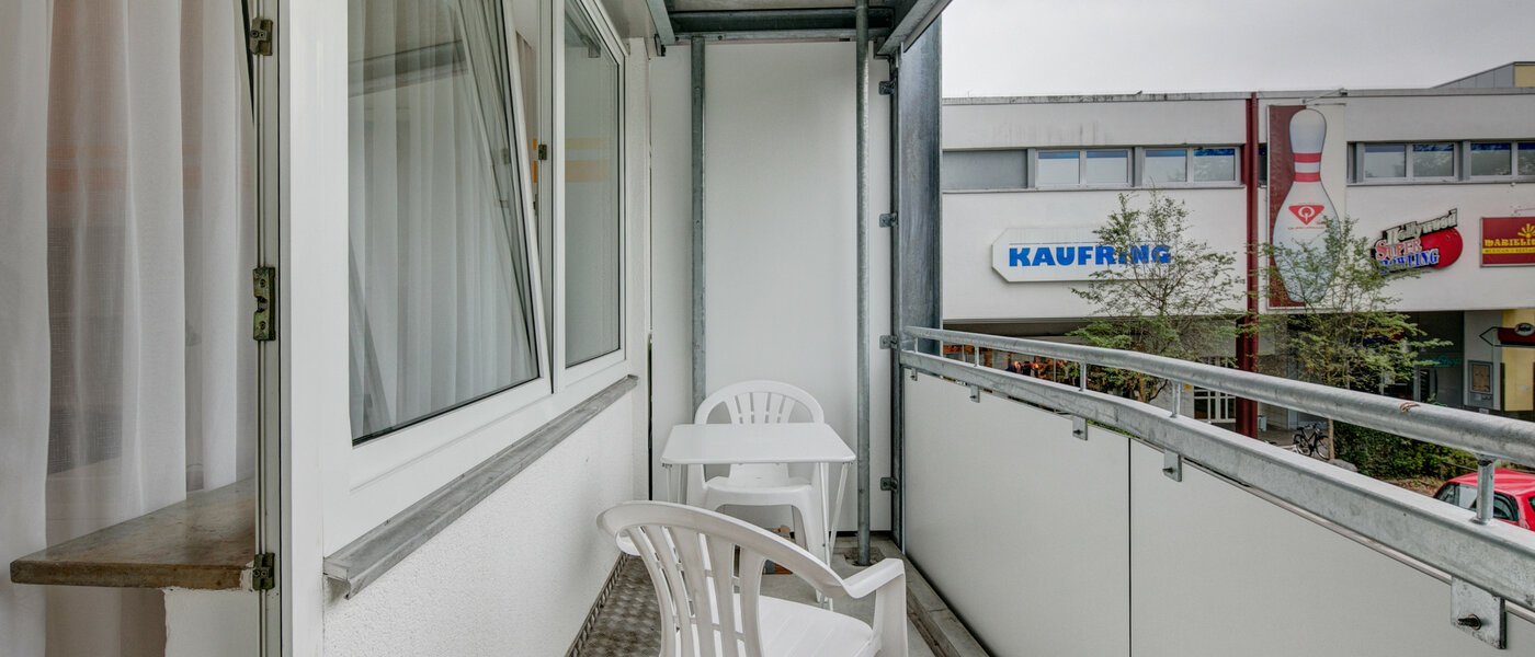 apartment München Forstenried 01 balcony 2065