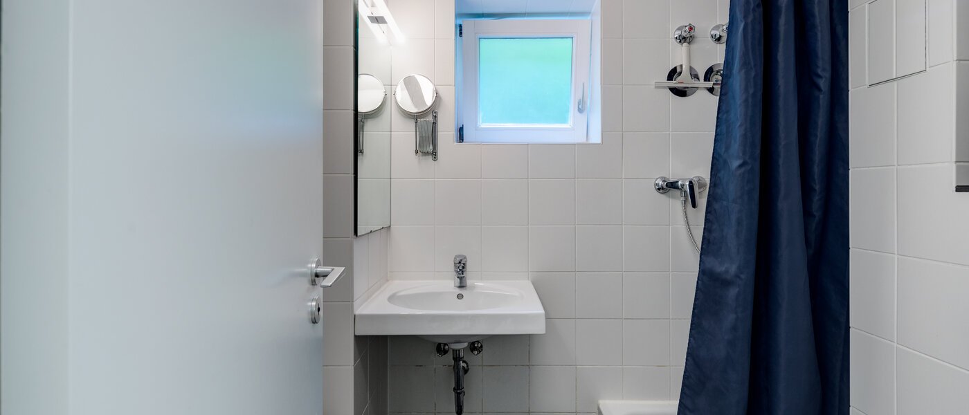 studio München Haidhausen 01 bathroom 2119