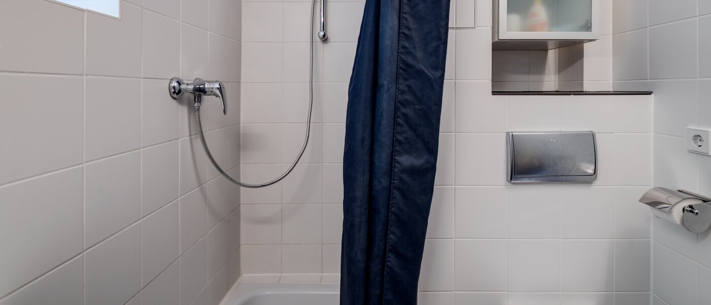 studio München Haidhausen 03 bathroom 2119