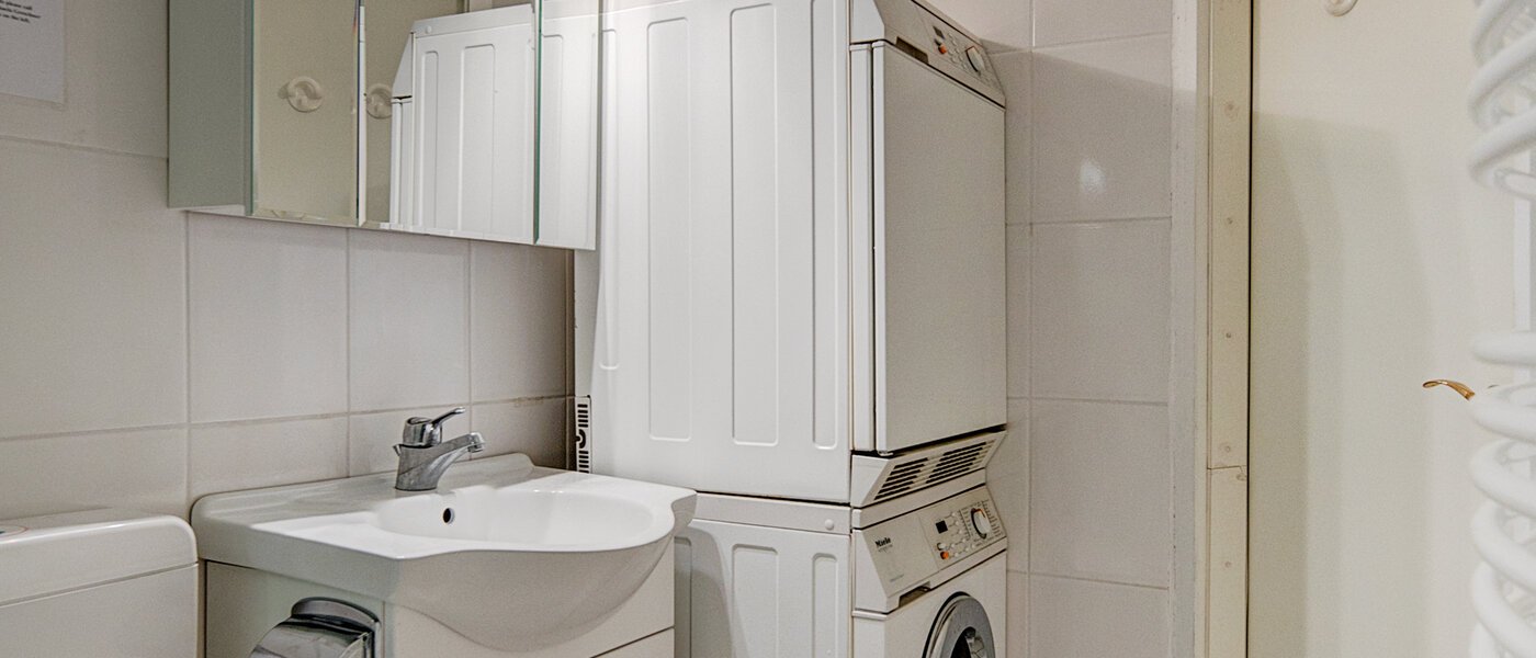 basement apartment Pullach im Isartal 04 bathroom 2191