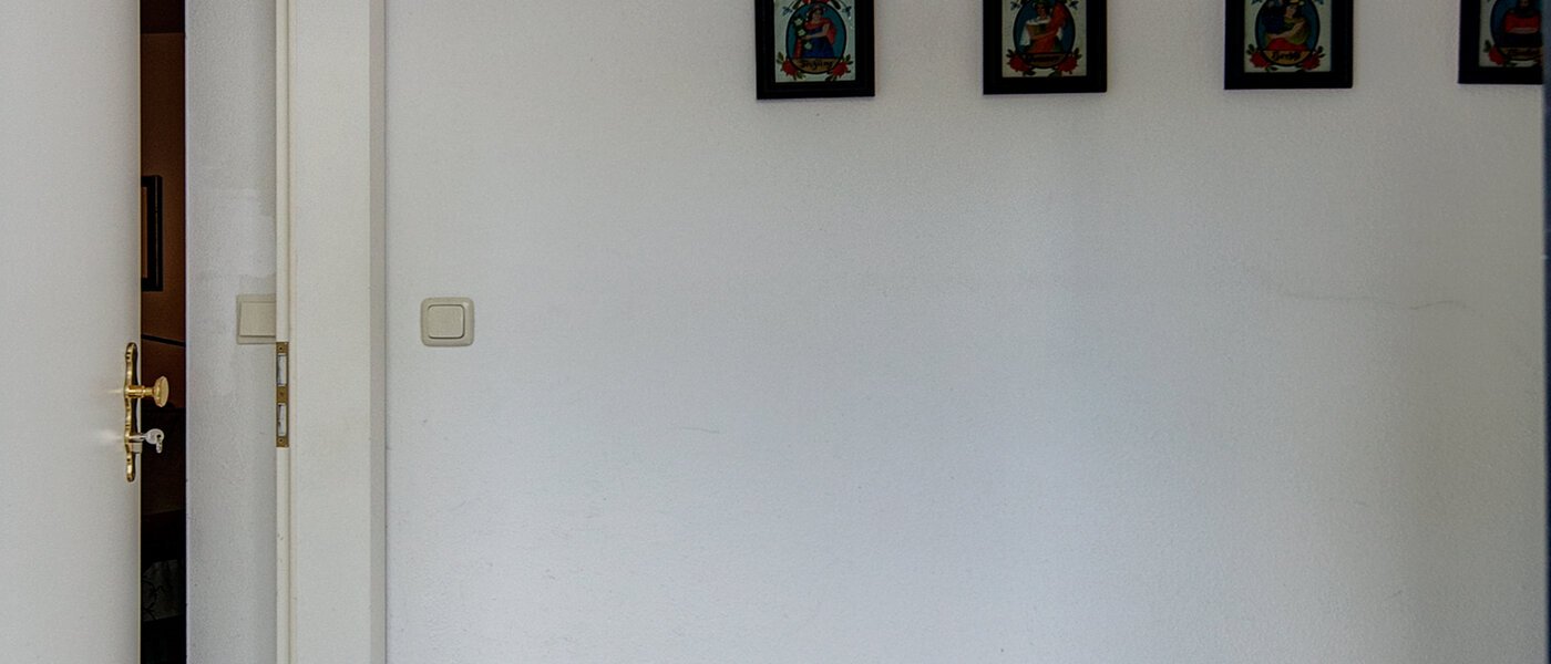 basement apartment Pullach im Isartal 02 hall 2191