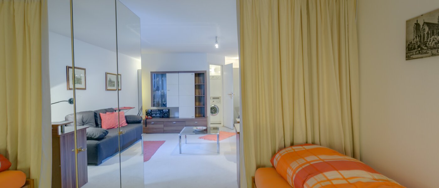 basement apartment Pullach im Isartal 03 sleeping area 2191