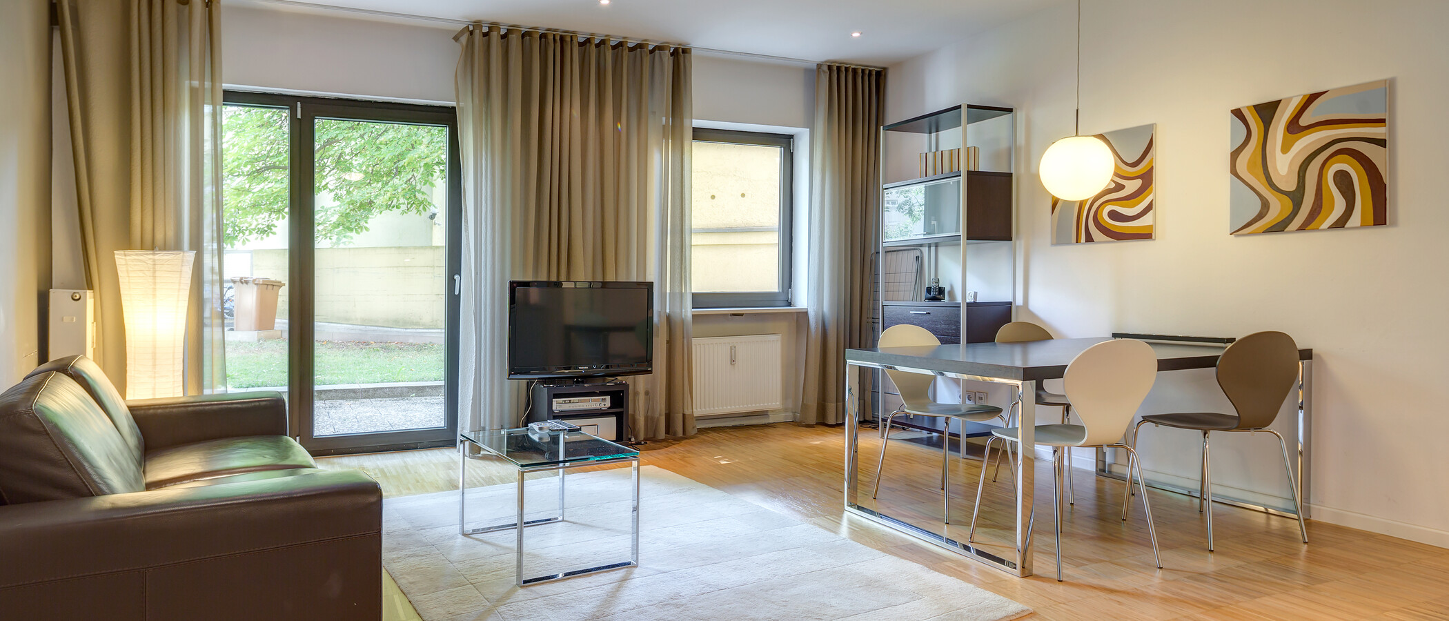 apartment München Maxvorstadt - Universitätsviertel 01 living room 2228