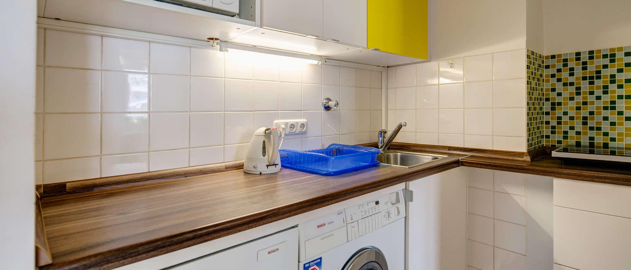 apartment München Schwabing (links der Leopoldstraße) 02 kitchen 2236