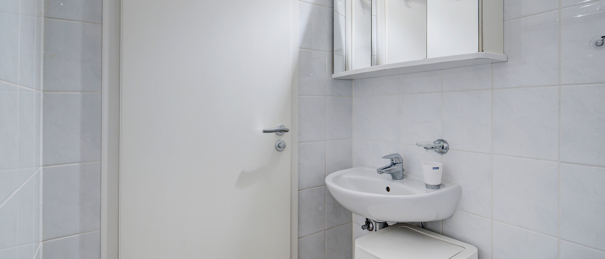 apartment München Schwabing (links der Leopoldstraße) 03 bathroom 2236