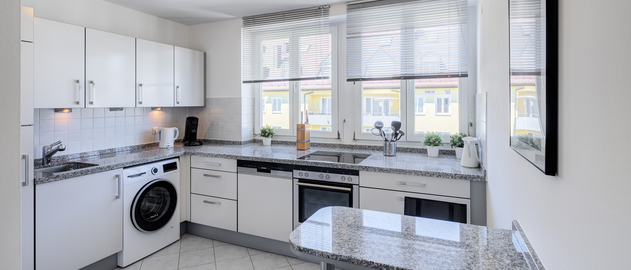 apartment München Maxvorstadt - Museumsviertel 01 kitchen 2248