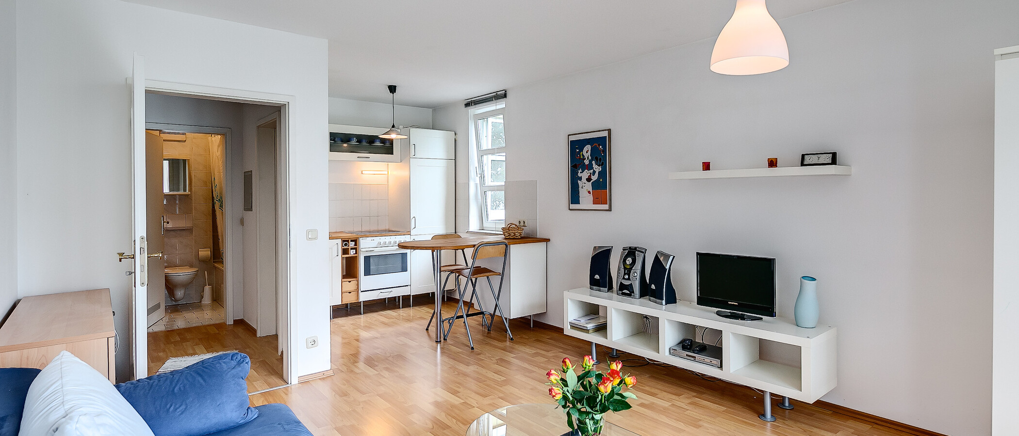 studio Unterhaching 03 living room 2327