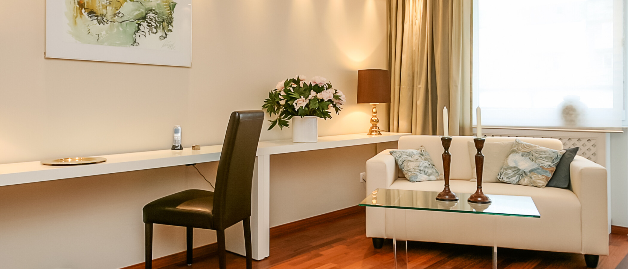 studio München Schwabing (links der Leopoldstraße) 04 living room 2333