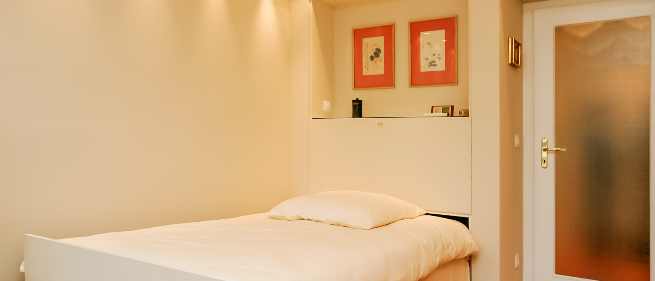 studio München Schwabing (links der Leopoldstraße) 01 sleeping area 2333
