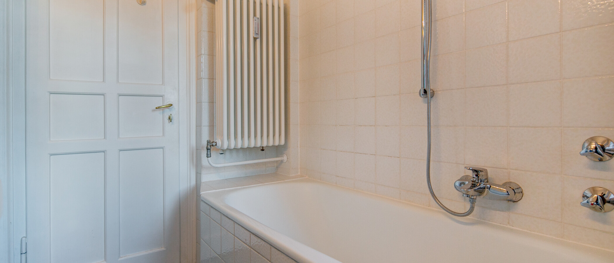 apartment München Moosach 03 bathroom 2354