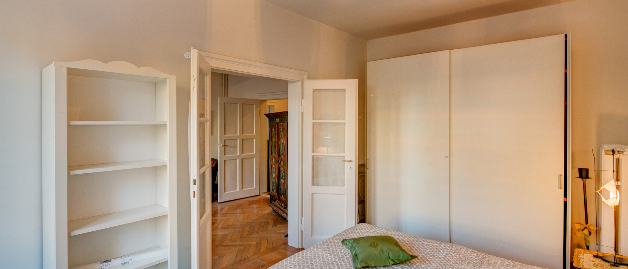 apartment München Moosach 03 sleeping area 2354