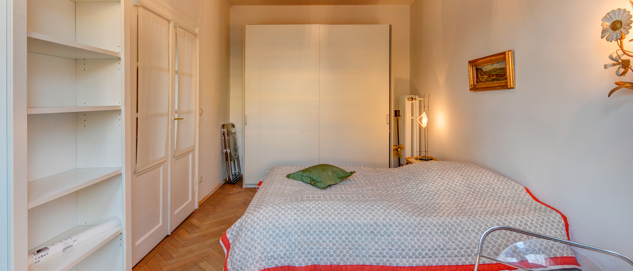 apartment München Moosach 04 sleeping area 2354