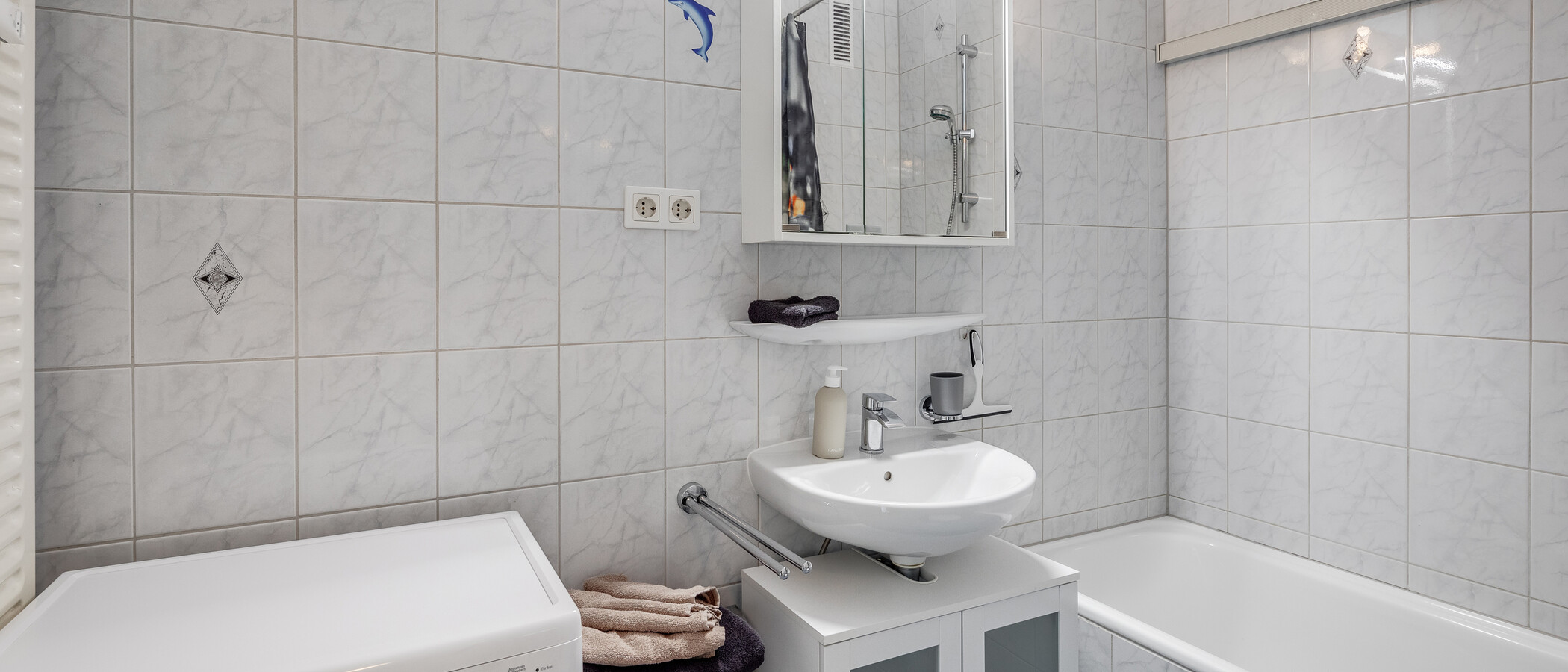 apartment München Lerchenau 02 bathroom 2355