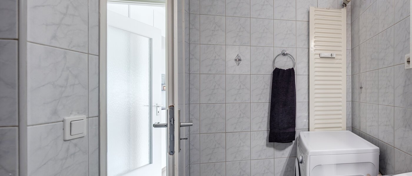 apartment München Lerchenau 03 bathroom 2355