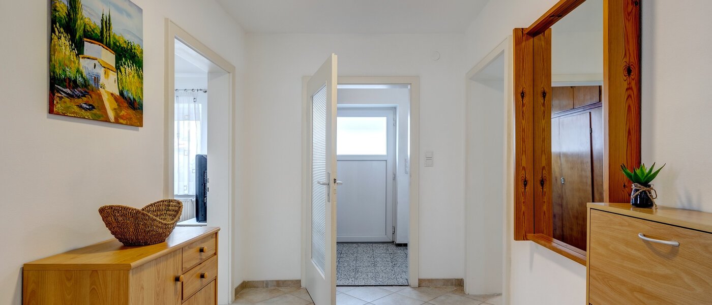 apartment Ottobrunn 01 hall 2365