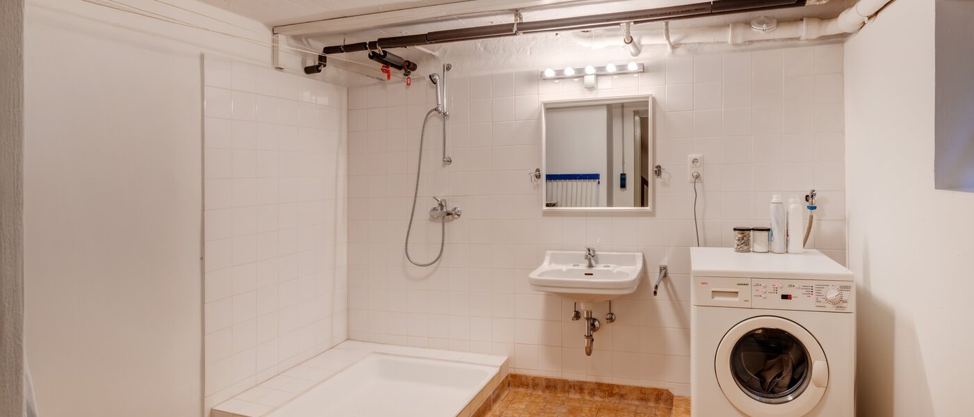 apartment München Solln 01 utility room 2378