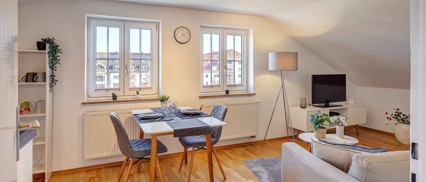 studio München Sendling-Westpark 01 living area 2380