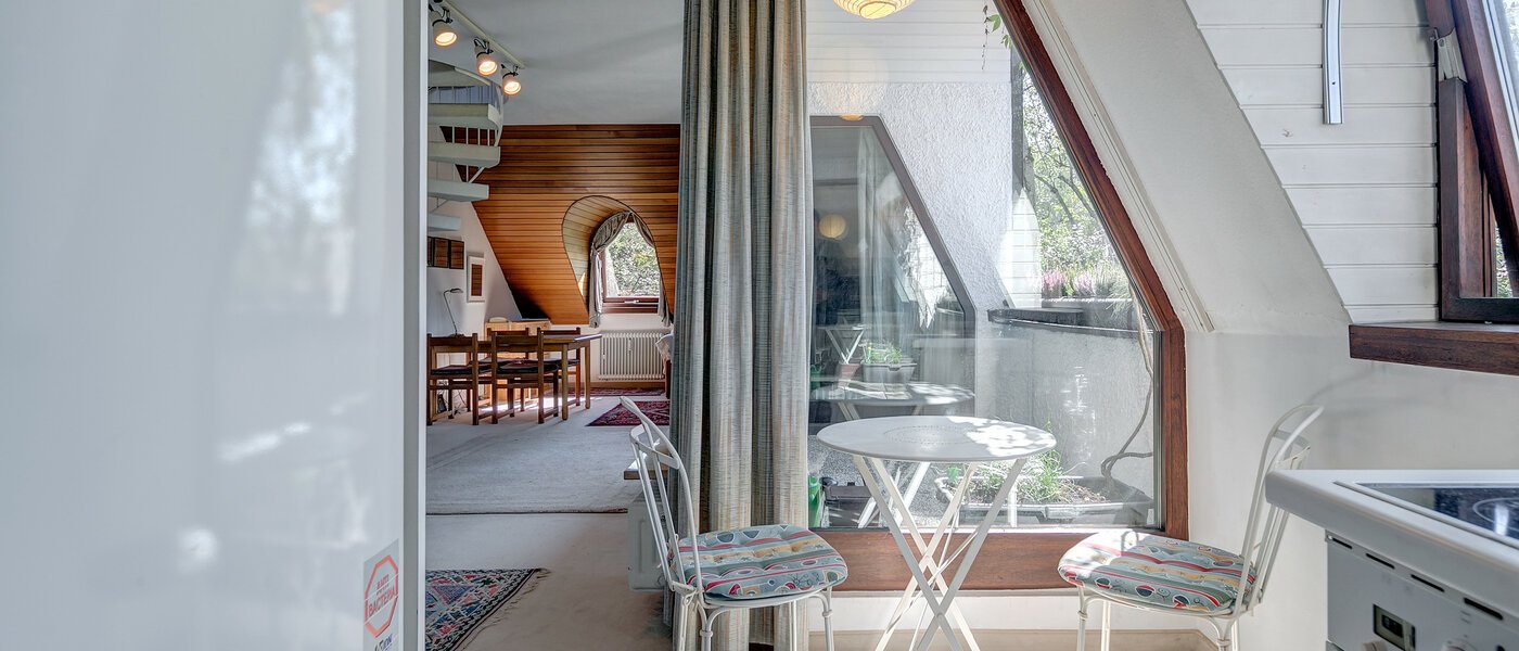 gallery apartment  München Nymphenburg 03 kitchen 2387