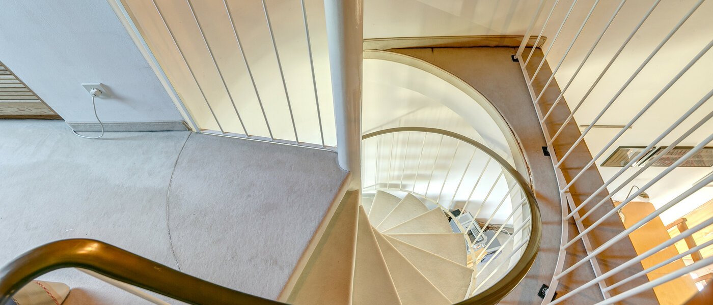 gallery apartment  München Nymphenburg 03 hall 2387