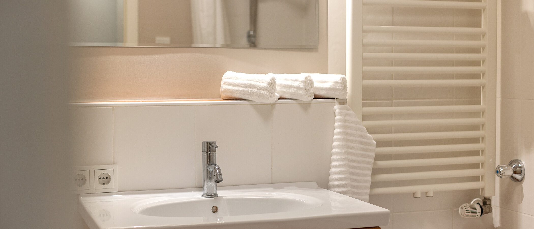 apartment München Schwabing (links der Leopoldstraße) 02 bathroom 2407