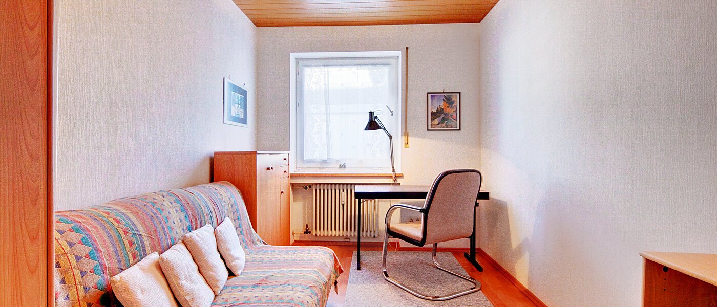 apartment München Solln 01 guest room 2453