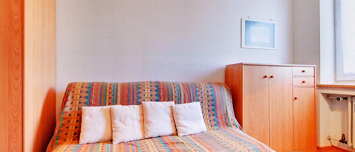 apartment München Solln 02 guest room 2453