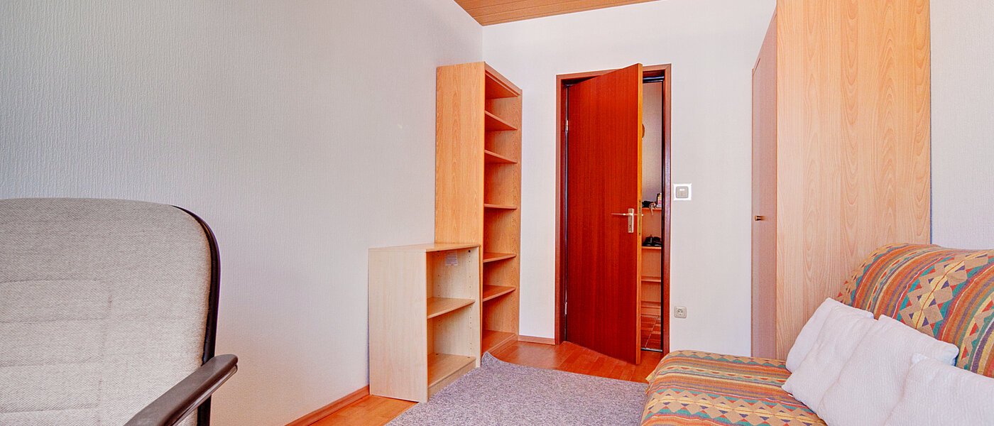 apartment München Solln 03 guest room 2453