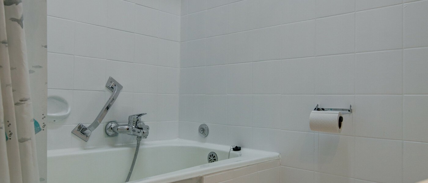 apartment München Schwabing (rechts der Leopoldstraße) 02 bathroom 2486