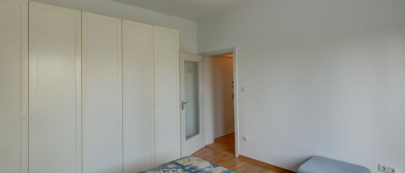 apartment München Schwabing (rechts der Leopoldstraße) 03 sleeping area 2486
