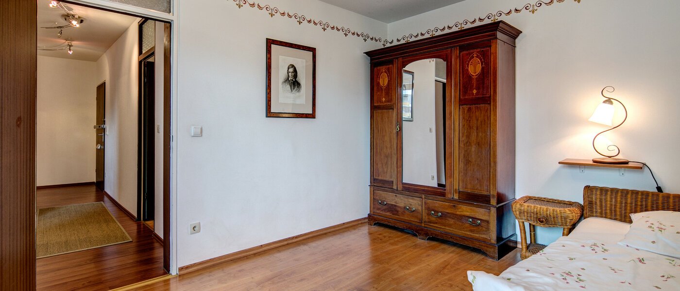 apartment München Laim 02 sleeping area 2496