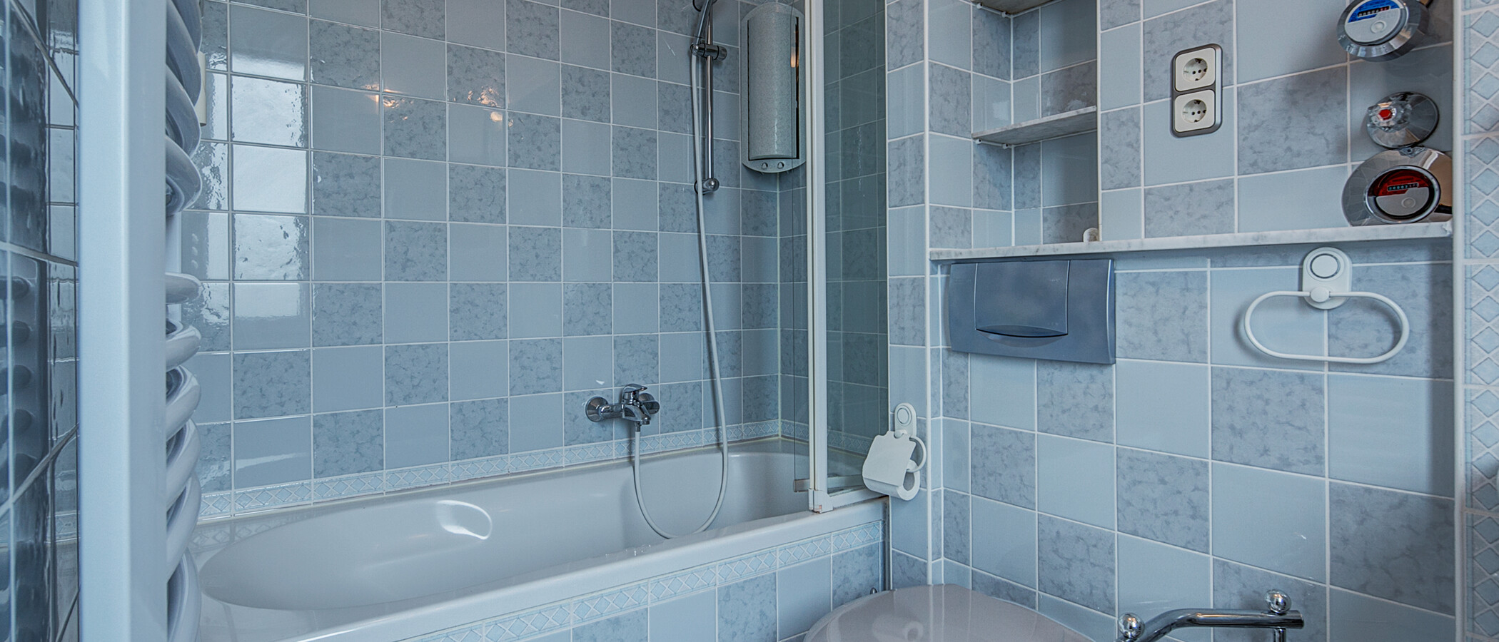 roof terrace apartment München Maxvorstadt 02 bathroom 255