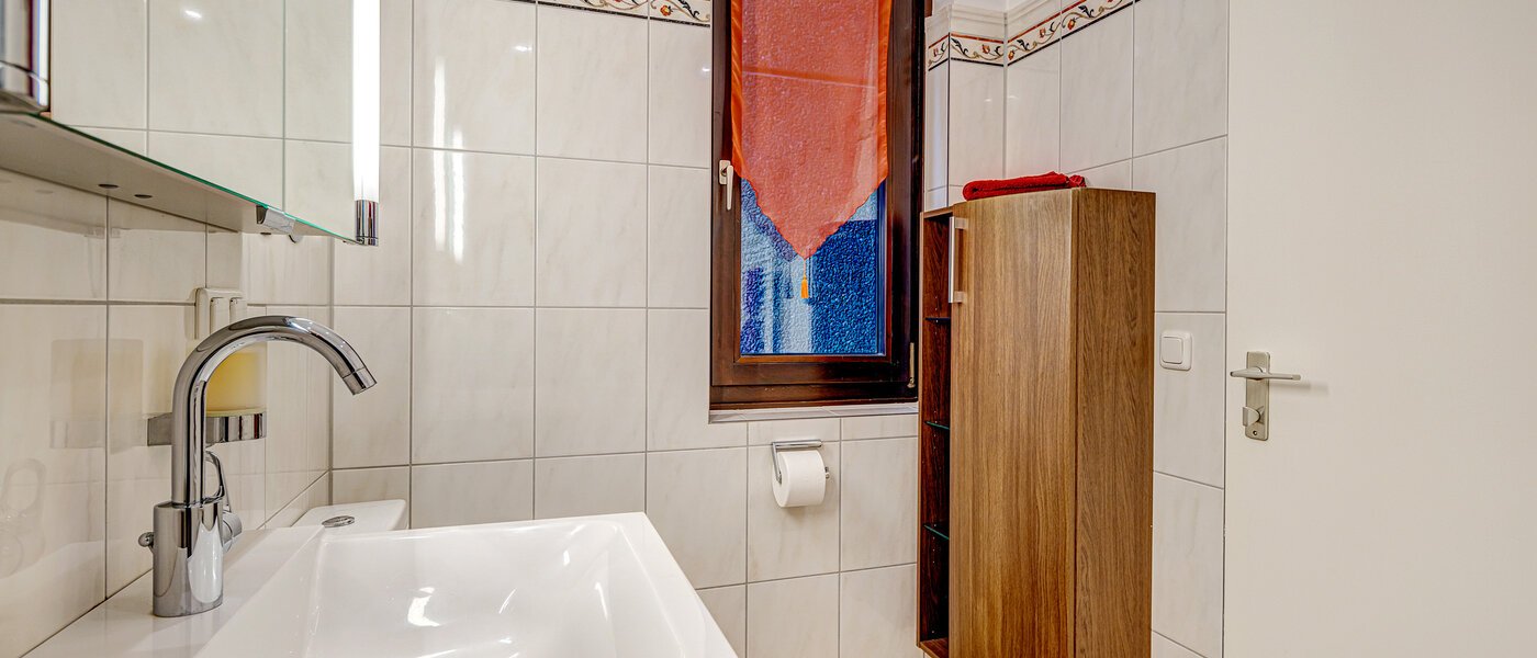 apartment München Sendling 03 bathroom 256