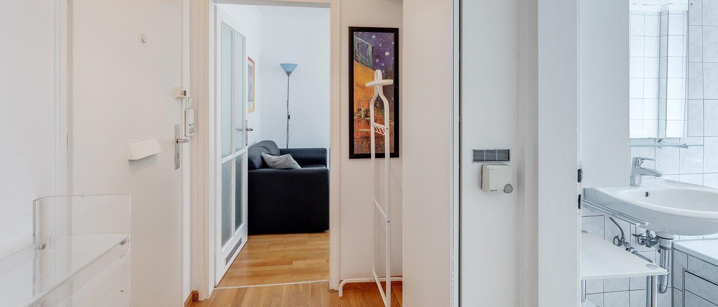 apartment München Schwabing-West (rund um den Hohenzollernplatz) 01 hall 2568
