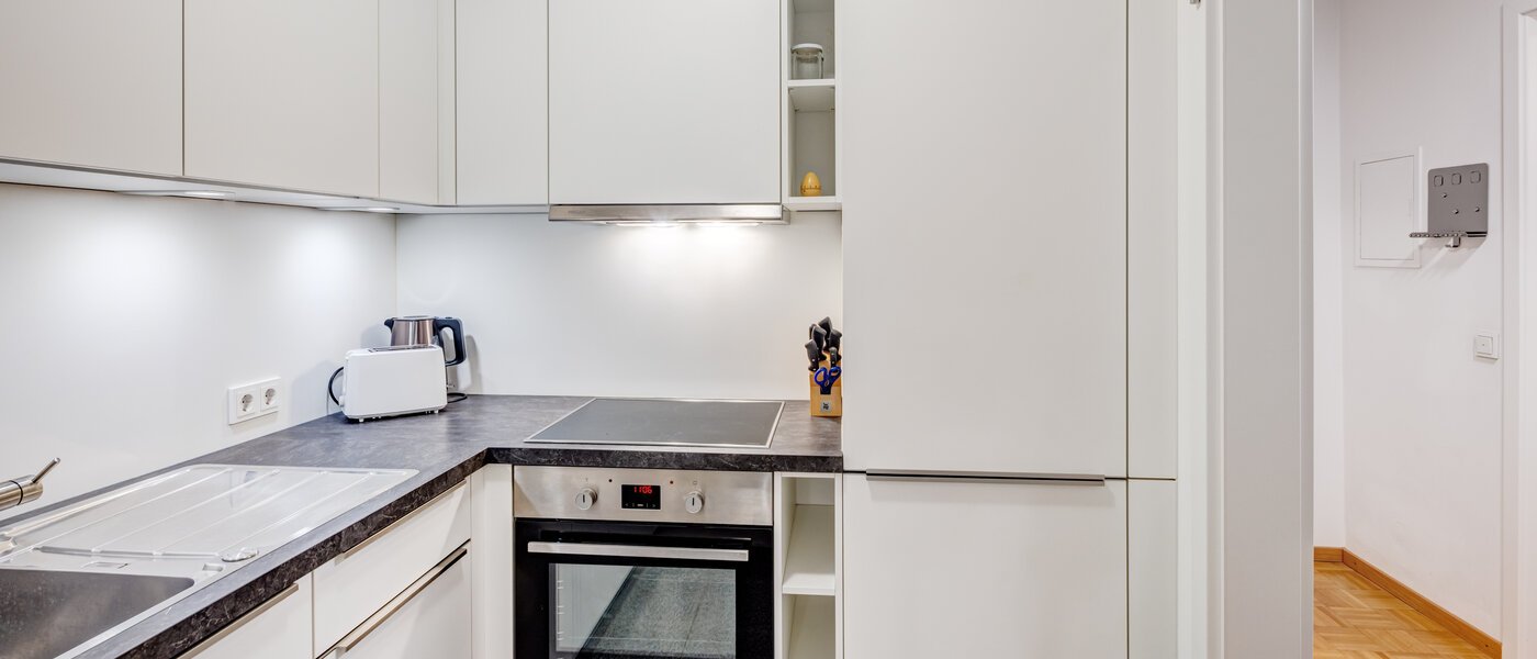 apartment München Harlaching 03 kitchen 2673