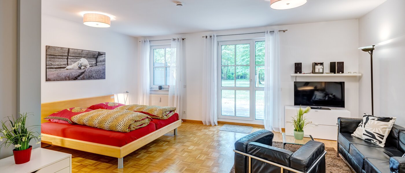 apartment München Harlaching 01 living area 2673