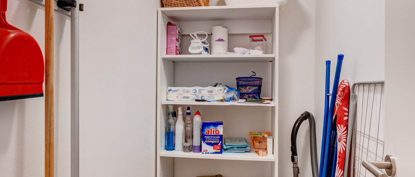 apartment München Harlaching 01 storage room 2673