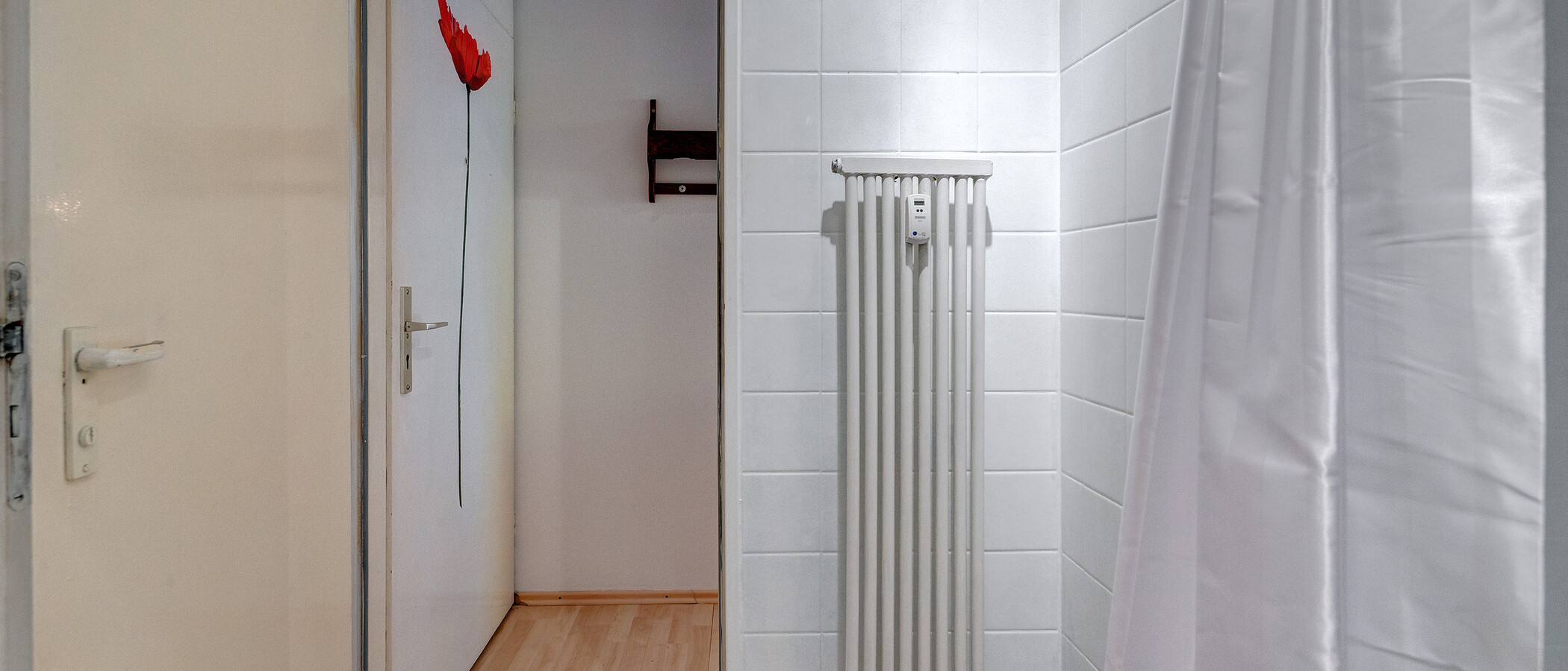 studio München Schwabing (links der Leopoldstraße) 03 bathroom 2684