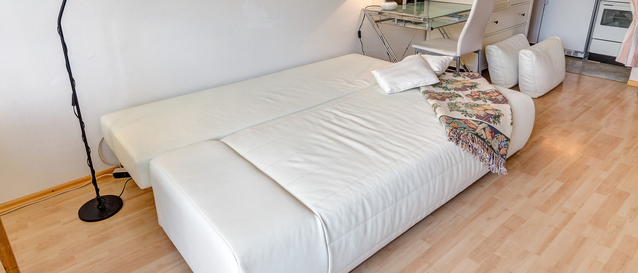 studio München Schwabing (links der Leopoldstraße) 01 sleeping area 2684