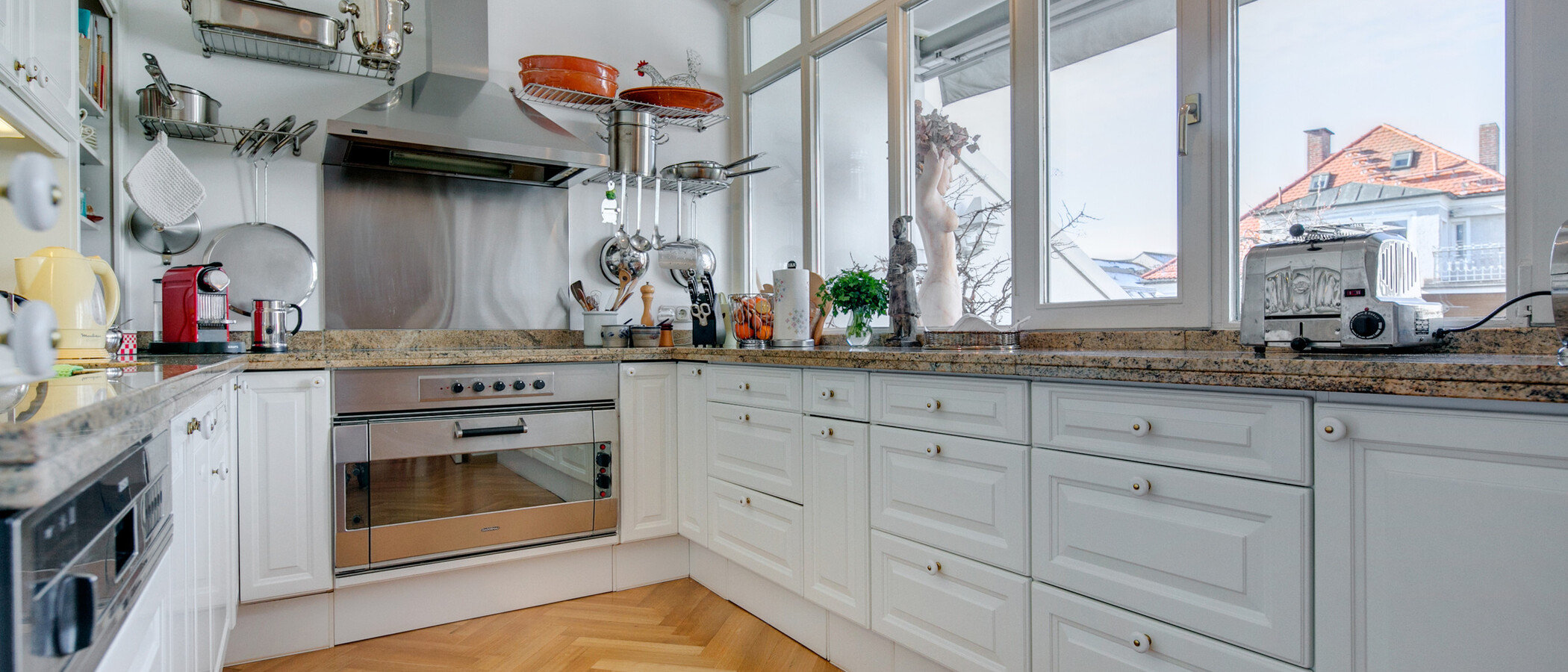 roof terrace apartment München Schwabing (rechts der Leopoldstraße) 01 kitchen 2693