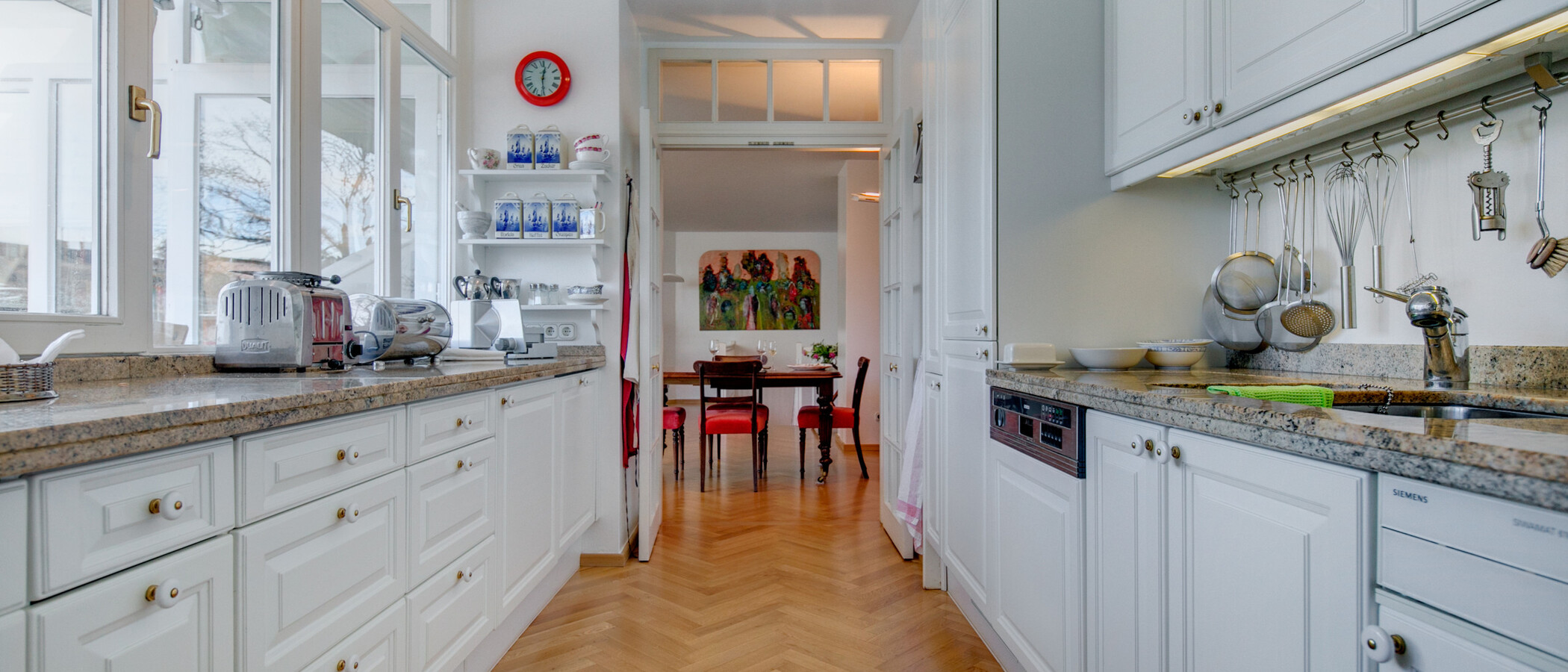 roof terrace apartment München Schwabing (rechts der Leopoldstraße) 03 kitchen 2693