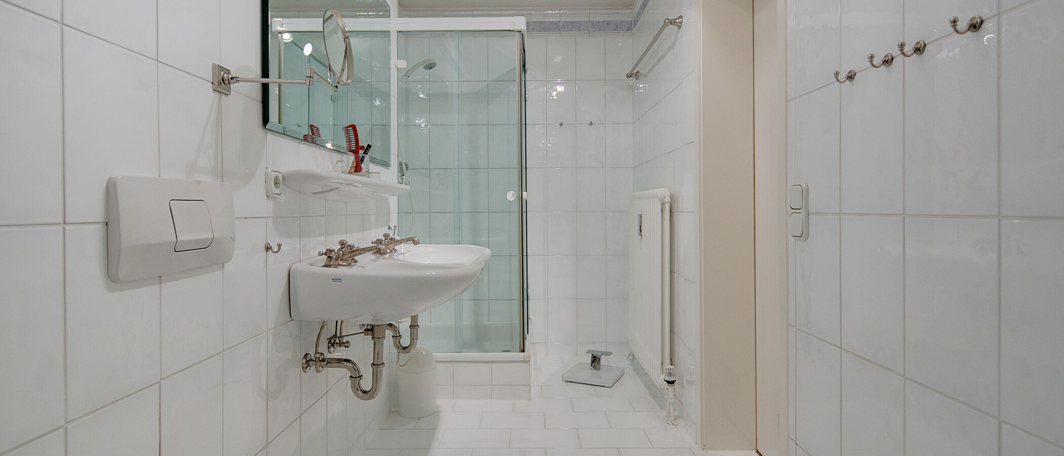 roof terrace apartment München Schwabing (rechts der Leopoldstraße) 01 bathroom 2693