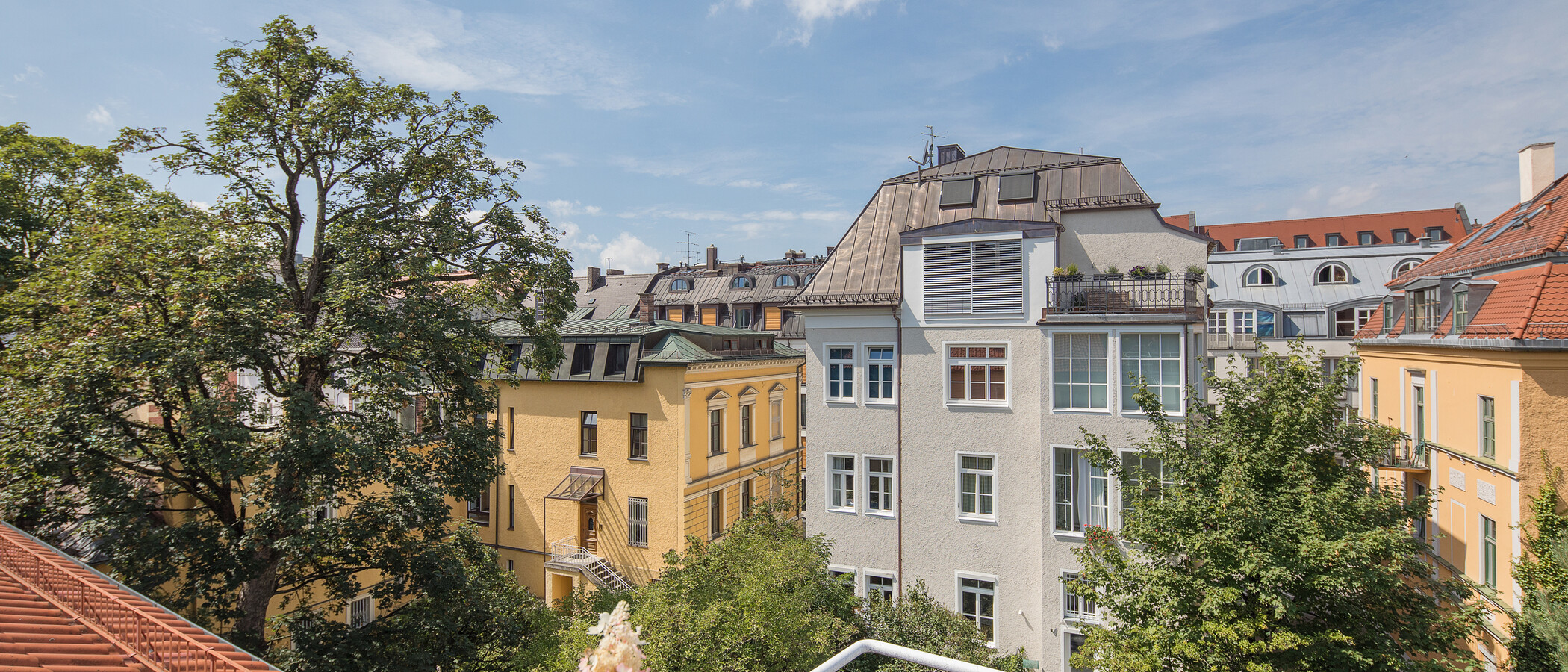roof terrace apartment München Schwabing (rechts der Leopoldstraße) 01 view 2693